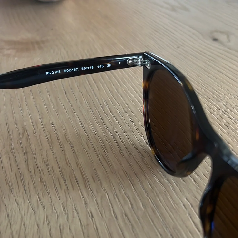 Ray-Ban Wayfarer Classic Sunglasses